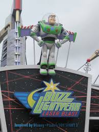 buzz lightyear laser gun