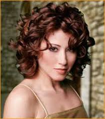curly hair styles