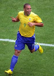 صور الاعب الأسطورة البرازيلي رونالدو Ronaldo-king