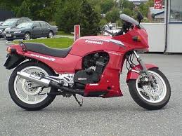 kawasaki gpz 900r