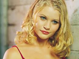 emilie de ravin
