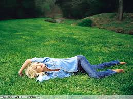 Dolly Parton - Halos & Horns
