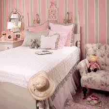 decor for girls room