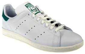stan smith tennis shoe