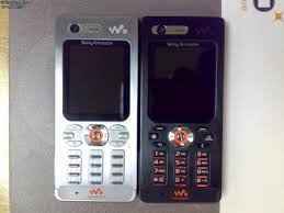 w880 i