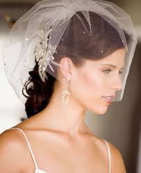 short wedding veils