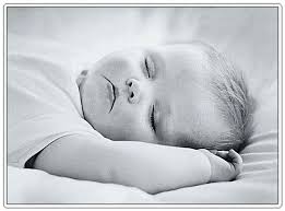 sleep baby Baby-sleeping-black-and-white