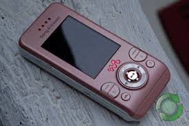 celular sony ericsson w580