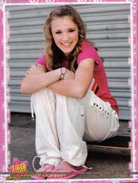 صور ل emily osment 2239003746_b7252248cc_o