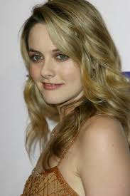 Alicia Silverstone Is A New