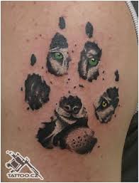footprints tattoo