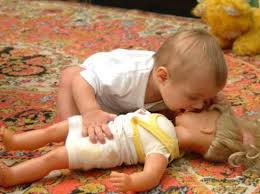 KOM�K BEBEK RES�MLER� resimleri - islamiyazilar.com