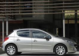 peugeot 207 compact