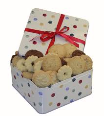 biscuits tins