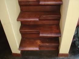alternating tread stairs