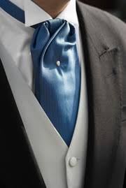 groom attire
