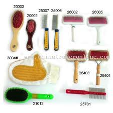 dog brushes and combs