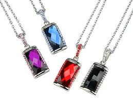 necklace usb