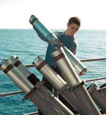 us navy electronics warfare