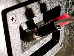 banana plug speaker