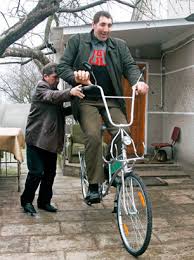 Ukrainian Leonid Stadnyk rides