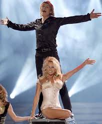 pamela anderson magician