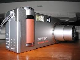 minolta dimage f200