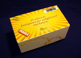 dimensional mailers