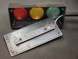 toy stop light