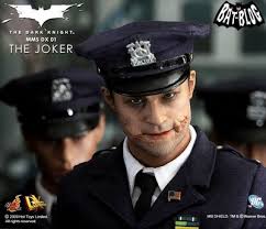 hot toys joker figure