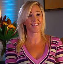 lisa robertson