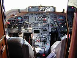 hawker 700