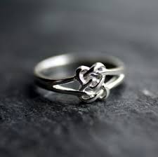 irish love knot ring