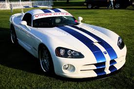 dodge viper car