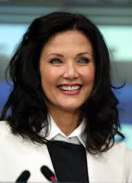 lynda carter image 26
