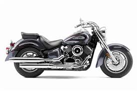 1100 v star