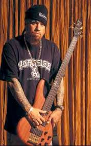korn bass