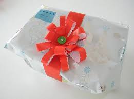 wrapping paper bows