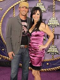 SARA EVANS
