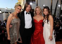 leticia tish cyrus