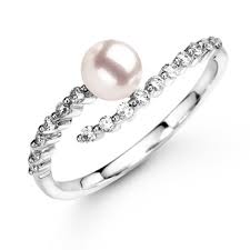 white gold pearl