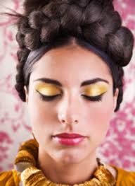 mac gold eyeshadow