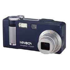 minolta dimage f200