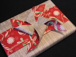 wrapping paper bows