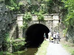 to the Paw Paw Tunnel