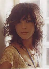 coiffure cheveux frise