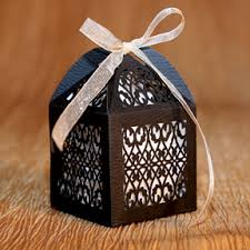 black favour boxes