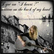 taylor swift i heart question mark