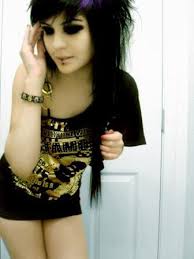emo girl fashion