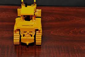 caterpillar diecast models